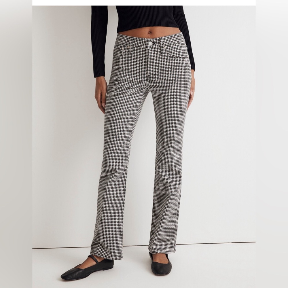Madewell Mid-Rise Kick Out Size 27